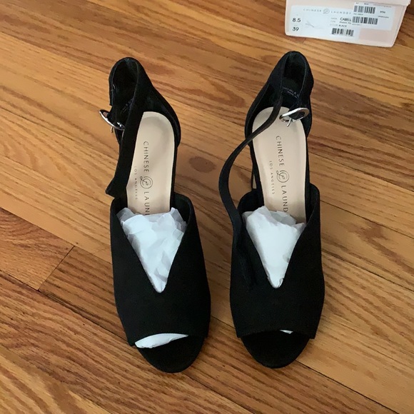 Black Open toe heel - Picture 2 of 4